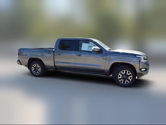 2025 Nissan Frontier SL