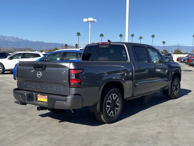 2025 Nissan Frontier SL