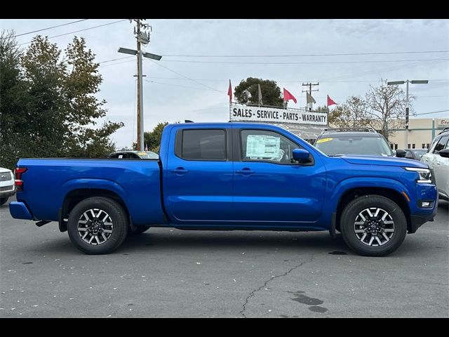 2025 Nissan Frontier SL