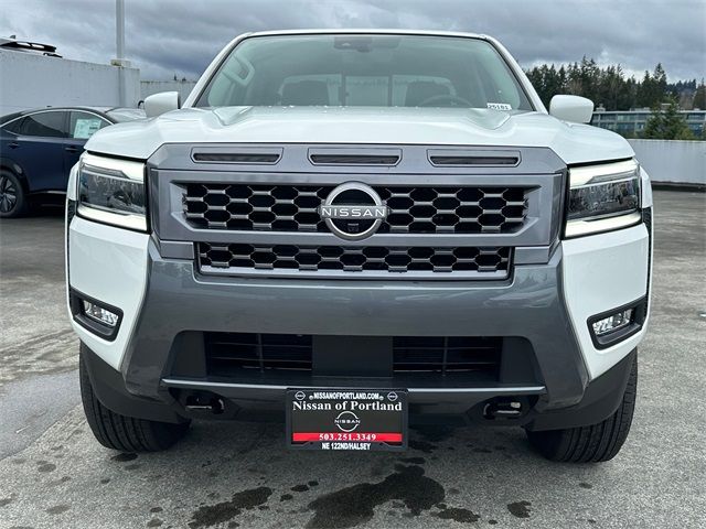 2025 Nissan Frontier SL