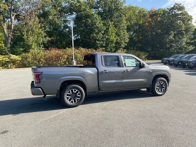 2025 Nissan Frontier SL