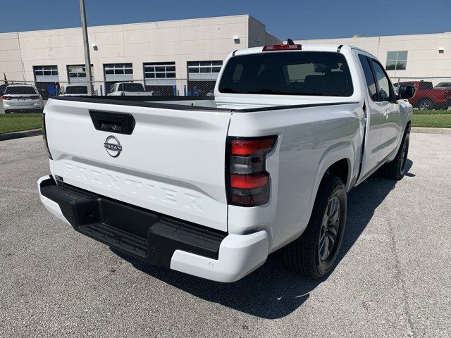 2025 Nissan Frontier SV