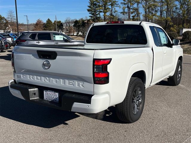 2025 Nissan Frontier SV