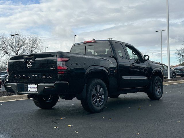 2025 Nissan Frontier SV