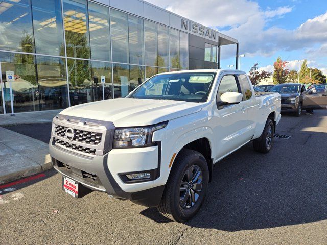 2025 Nissan Frontier SV