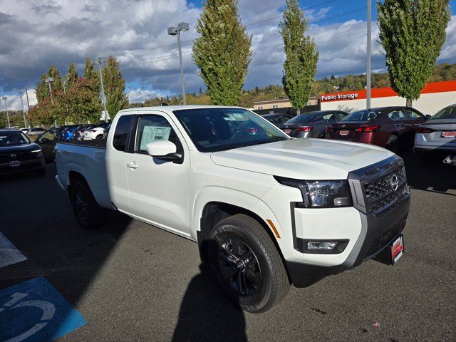 2025 Nissan Frontier SV