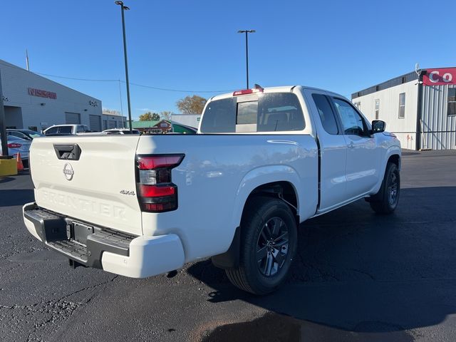 2025 Nissan Frontier SV