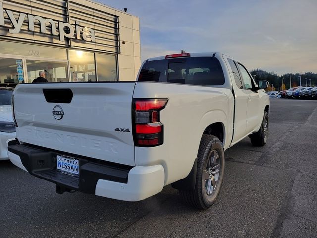 2025 Nissan Frontier SV