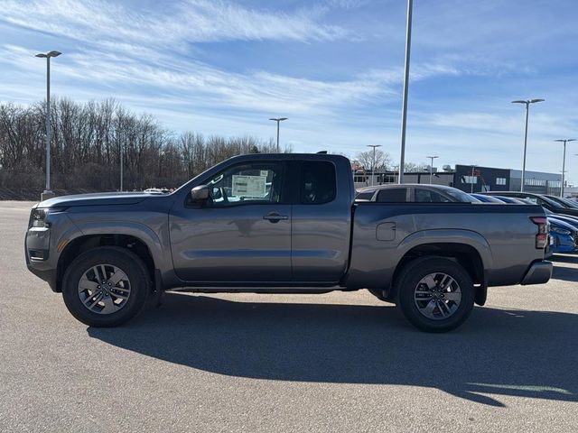 2025 Nissan Frontier SV