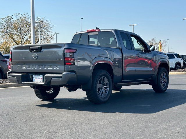 2025 Nissan Frontier SV