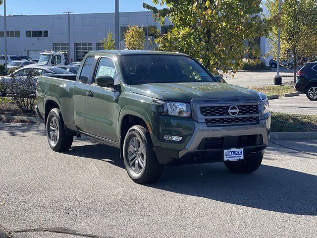 2025 Nissan Frontier SV