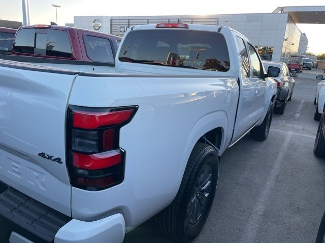 2025 Nissan Frontier SV