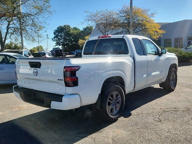 2025 Nissan Frontier SV