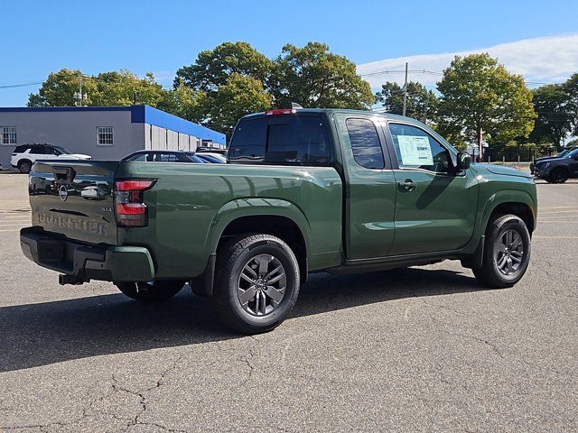 2025 Nissan Frontier SV