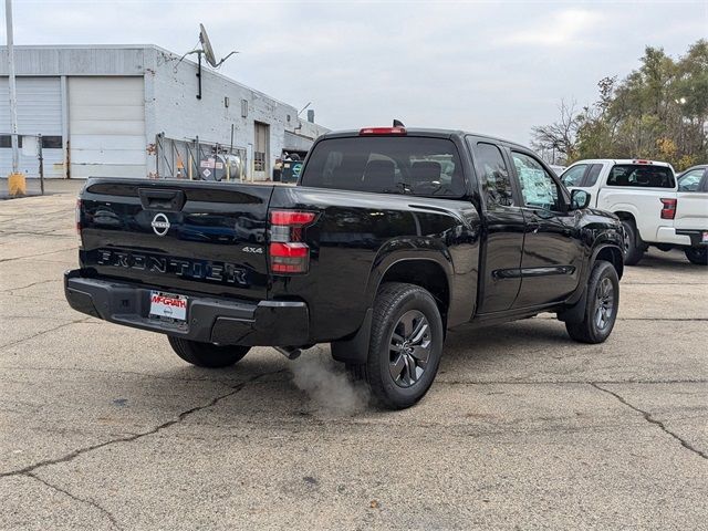 2025 Nissan Frontier SV