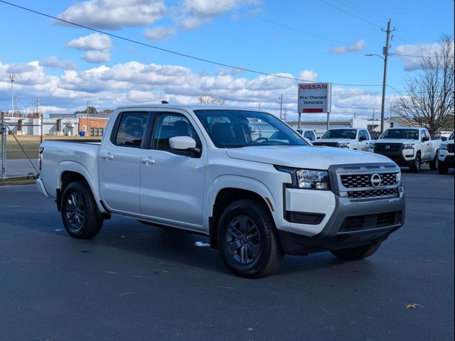 2025 Nissan Frontier SV