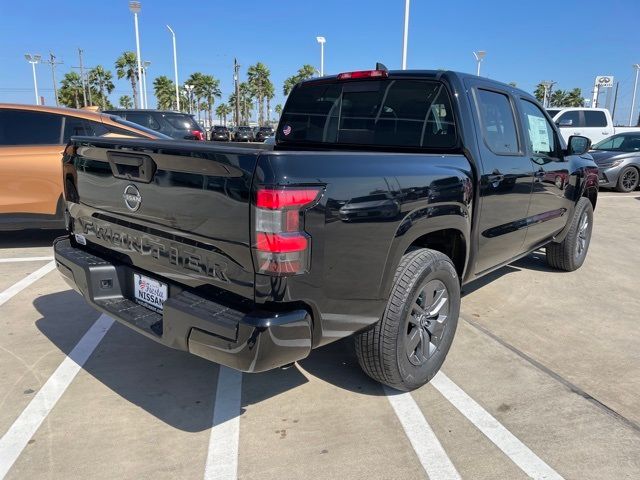 2025 Nissan Frontier SV