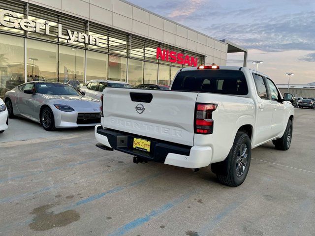 2025 Nissan Frontier SV