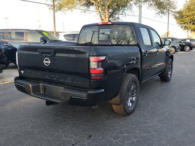 2025 Nissan Frontier SV