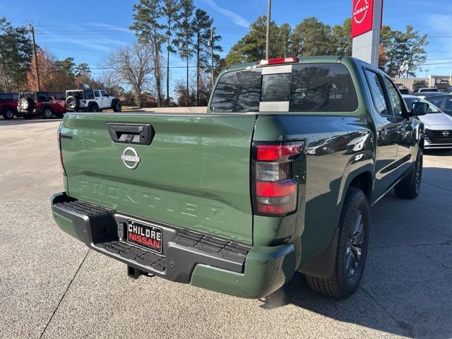 2025 Nissan Frontier SV