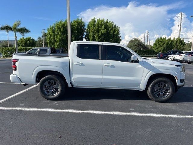 2025 Nissan Frontier SV