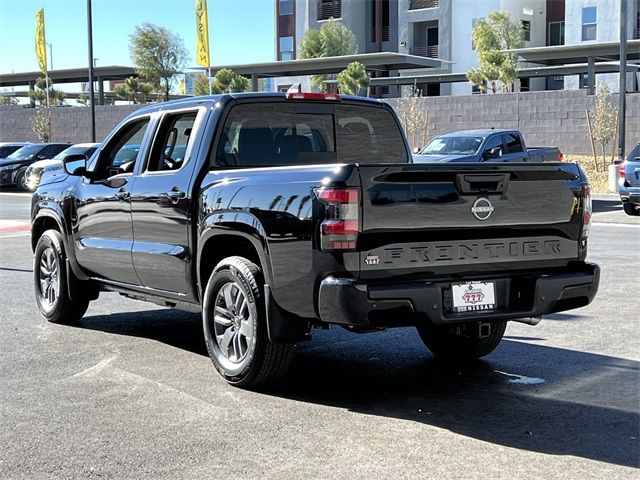 2025 Nissan Frontier SV