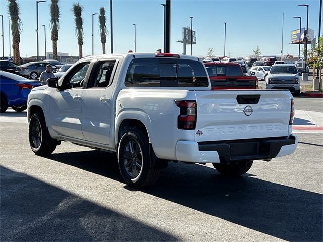 2025 Nissan Frontier SV