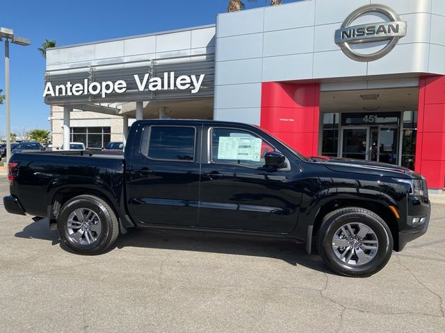 2025 Nissan Frontier SV