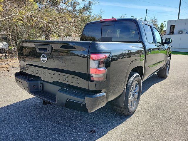 2025 Nissan Frontier SV