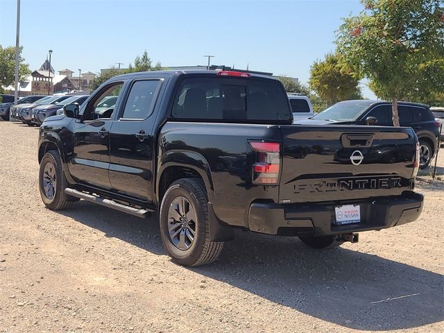 2025 Nissan Frontier SV