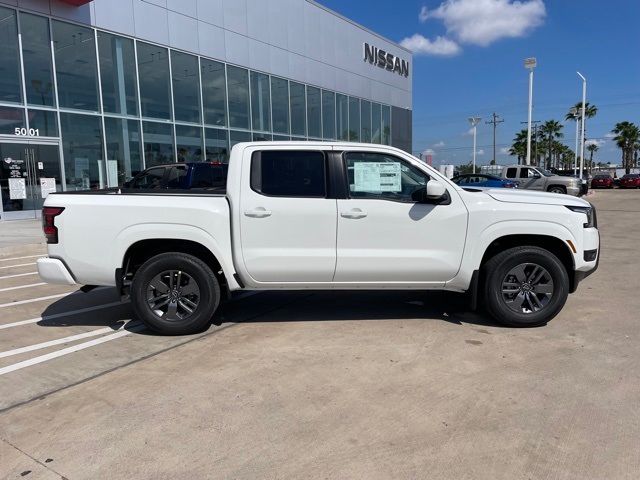 2025 Nissan Frontier SV