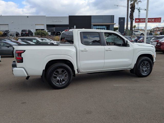 2025 Nissan Frontier SV