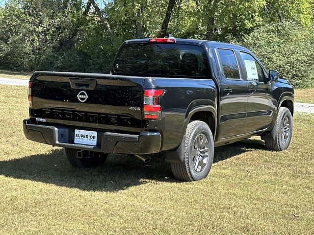 2025 Nissan Frontier SV