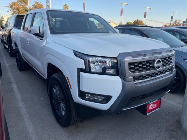 2025 Nissan Frontier SV