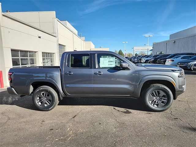 2025 Nissan Frontier SV