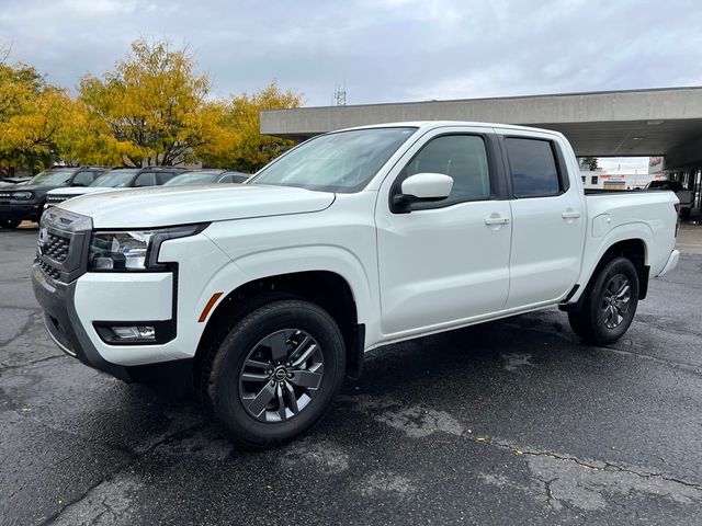 2025 Nissan Frontier SV