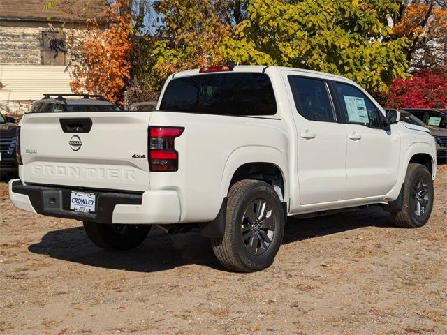 2025 Nissan Frontier SV