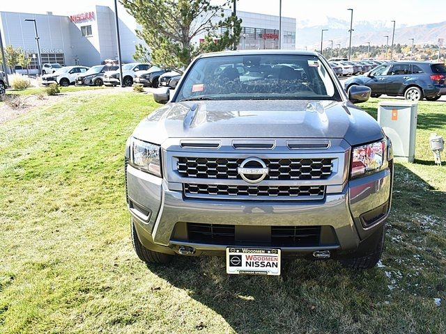 2025 Nissan Frontier SV