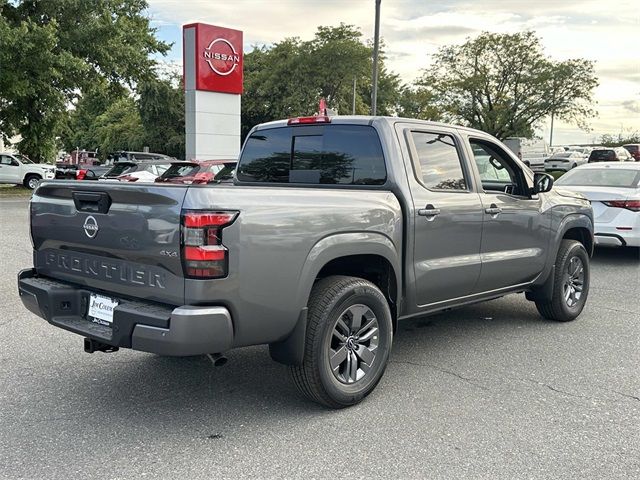 2025 Nissan Frontier SV