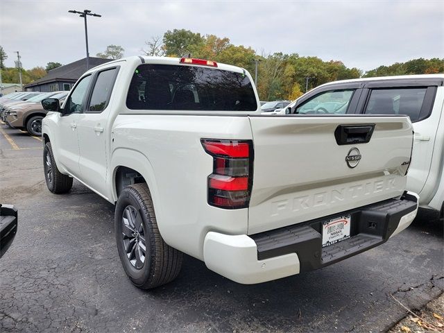 2025 Nissan Frontier SV