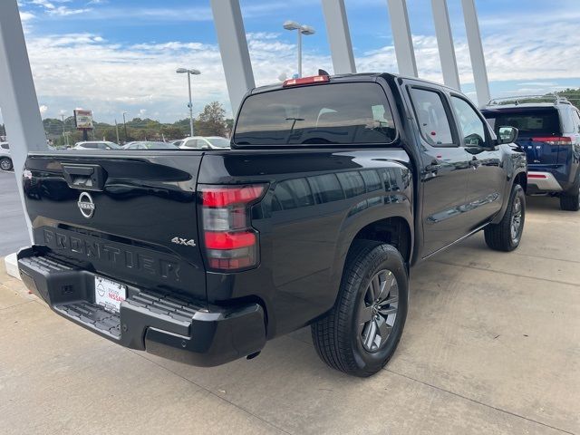 2025 Nissan Frontier SV