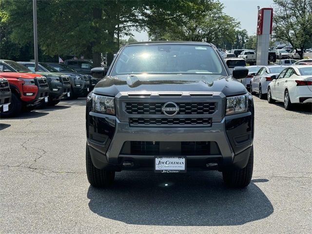 2025 Nissan Frontier SV