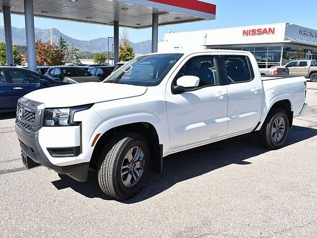 2025 Nissan Frontier SV