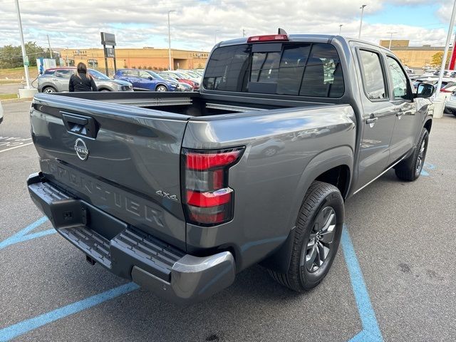 2025 Nissan Frontier SV