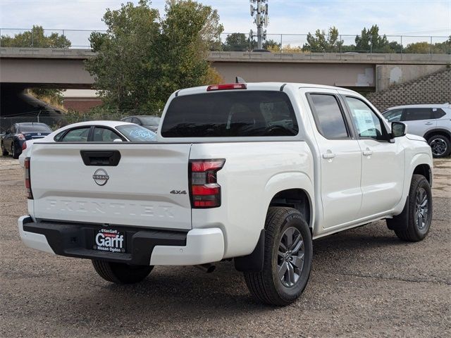 2025 Nissan Frontier SV