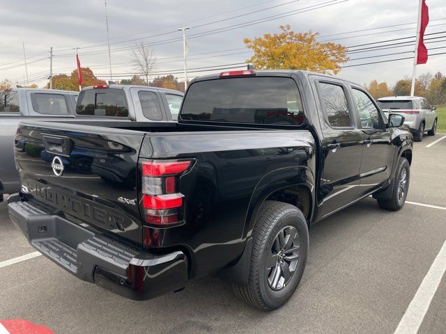 2025 Nissan Frontier SV