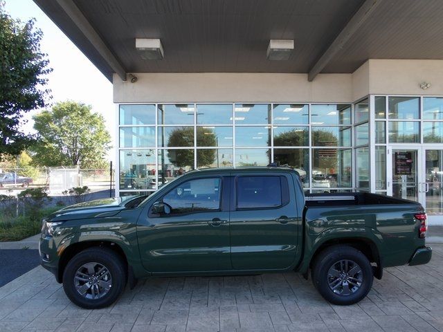 2025 Nissan Frontier SV