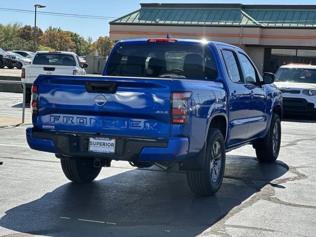 2025 Nissan Frontier SV