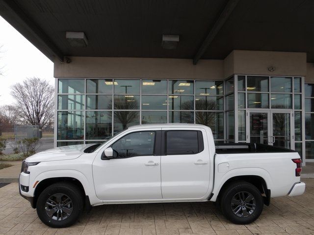 2025 Nissan Frontier SV