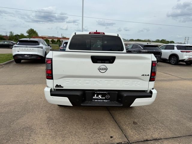 2025 Nissan Frontier SV